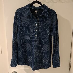 Lands' End Women's Navy/Denim Blue Mixed Print Henley Collared Shirt (Size LP)
